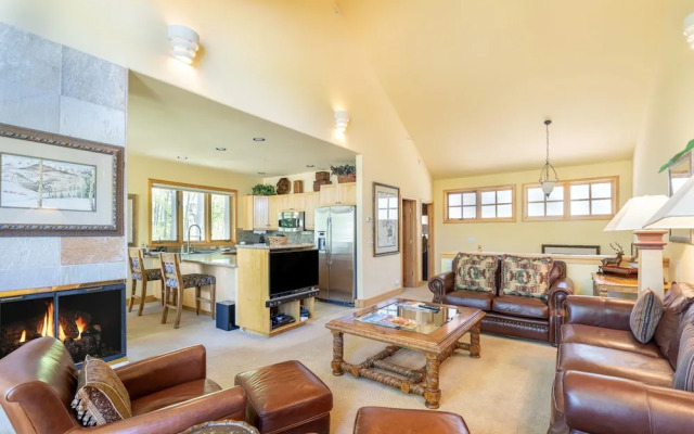 Aspen Ridge 27 3 Bedroom Townhouse by Alpine Lodging Telluride