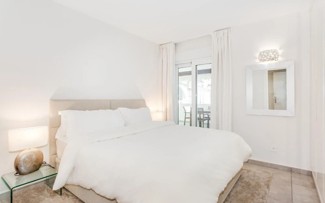 Spacious Penthouse in Los Naranjos - Up to 8 GUESTS!