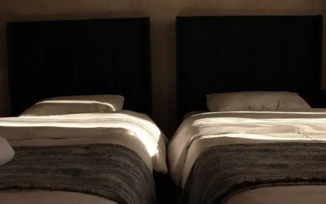 Superior room · Memory Basket Mini Hotel — photo 3