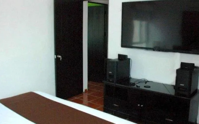 Nader 6 Apartment