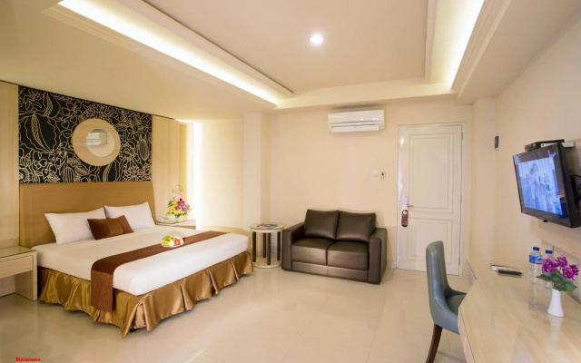 Hotel GRAND ROSELA Yogyakarta