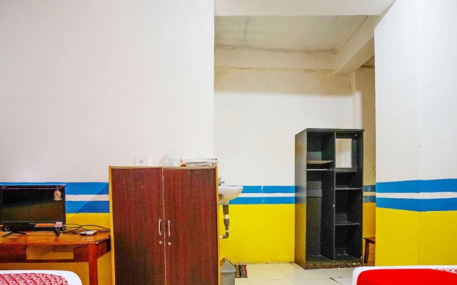 Hotel Perdana Syariah by OYO Rooms
