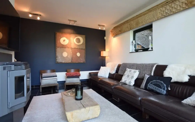 Posh Villa in Durbuy with Hot Tub, Whirlpool