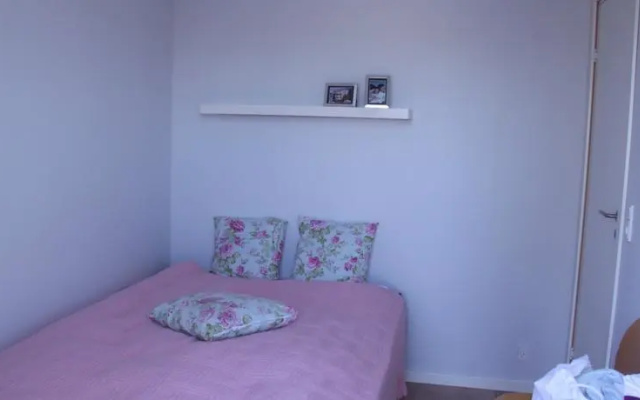 Anemone 26 Holiday House