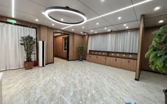 U Hotel (Fenyang North Street)