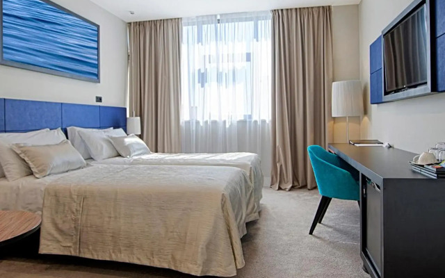 Marvie Hotel & Health