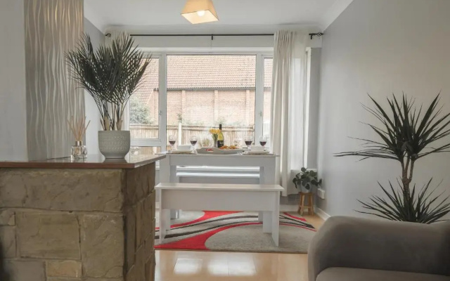 Idyllic 3-bed House. 5-min from Channel Tunnel
