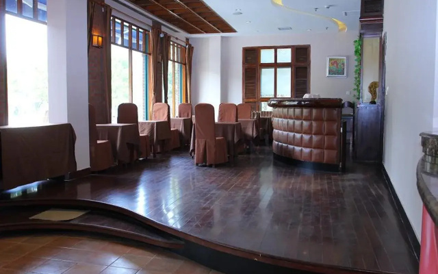 Shanghai Teeinn Hotel