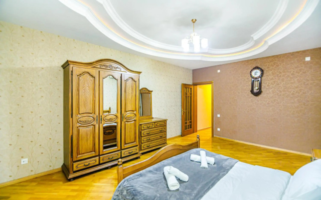 Nizami Apartment By Baku Housing