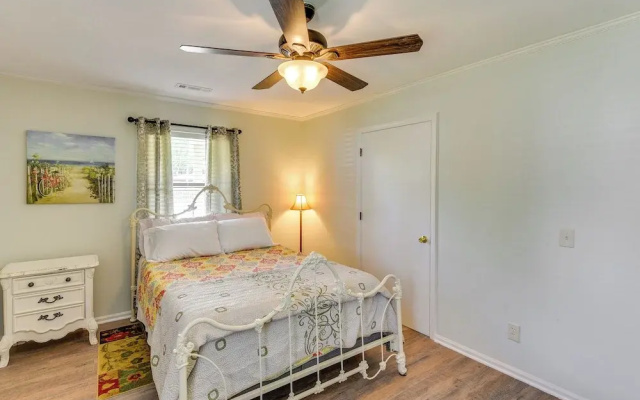 Charming Bluffton Vacation Home w/ Yard!