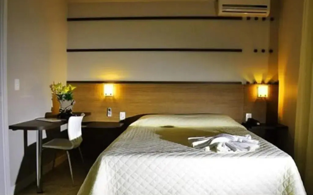 Petry Plaza Hotel