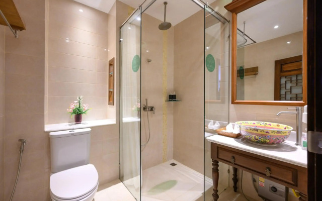Woo Gallery and Boutique Hotel