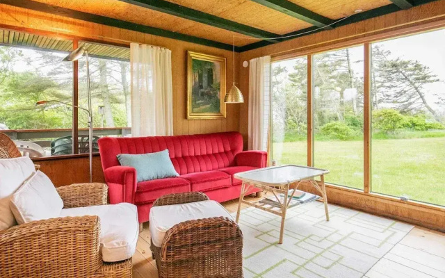 Seaside Holiday Home with Terrace near Limfjord