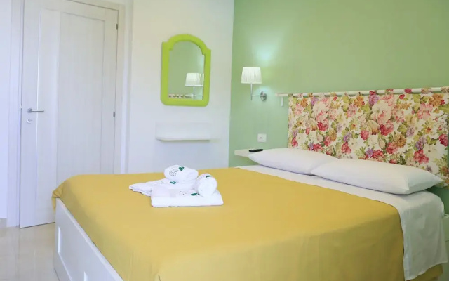 Villa del Gaudio Rooms & Apartments