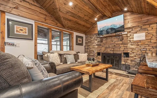 Fireside Lodge