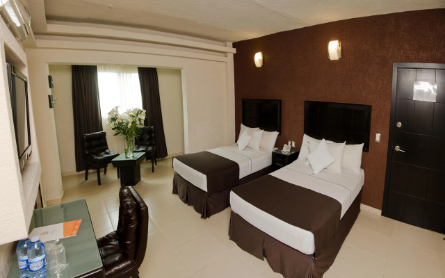Hotel Portonovo Plaza Centro
