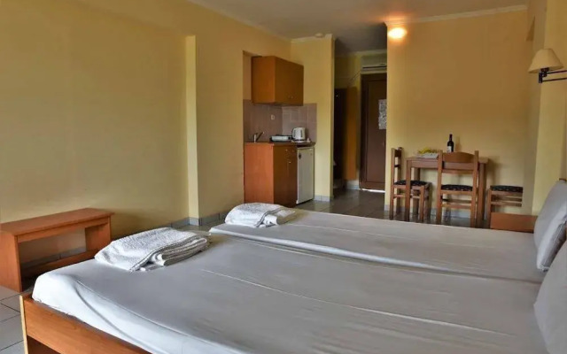 Elpida Hotel