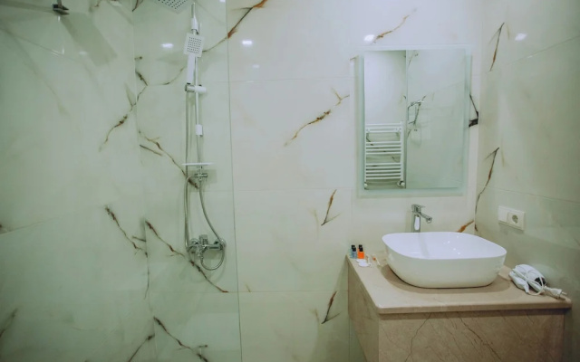 Deluxe room · Royal Medis Hotel — photo 1