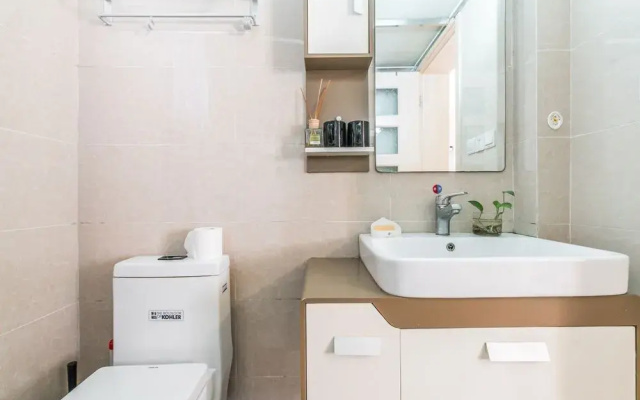 Cozy Apartment Best Location 383