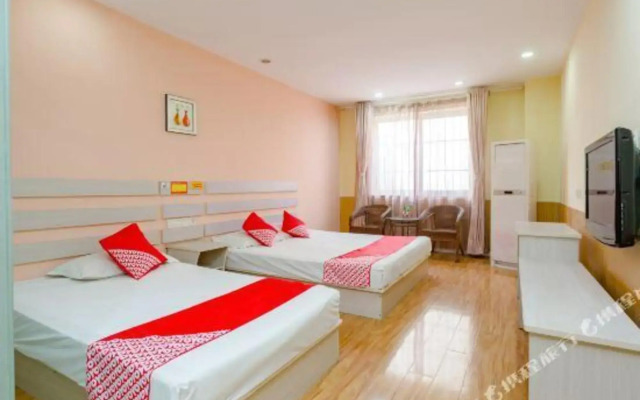 Deheng Hotel (Taishan Railway Station Tai'an Bus Terminal)
