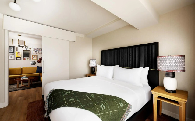 Hutton Hotel