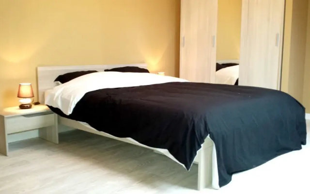 House With 3 Bedrooms in Barneville-carteret, With Enclosed Garden and