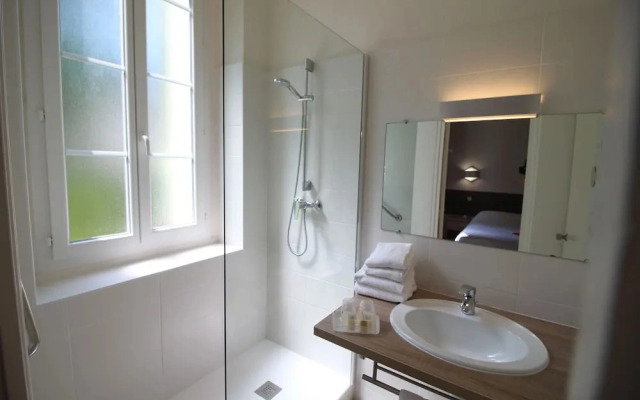 Logis Hôtel des Thermes