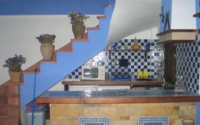 Azul