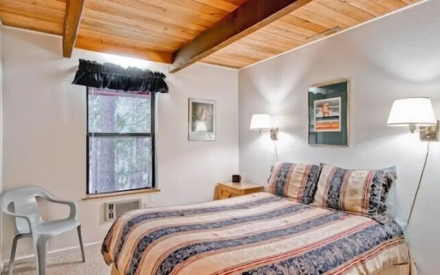 Scenic Wonders Yosemite Escape 3 Bedroom