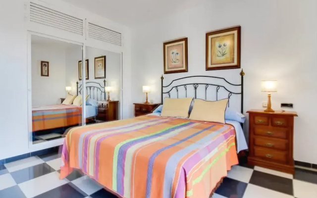 Villa Media Legua