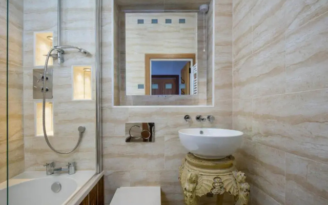 Castle Vista, Grassmarket Apartment