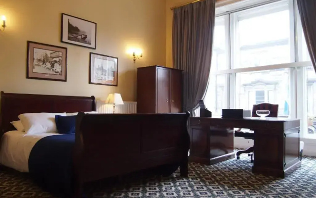 Отель Edinburgh Thistle