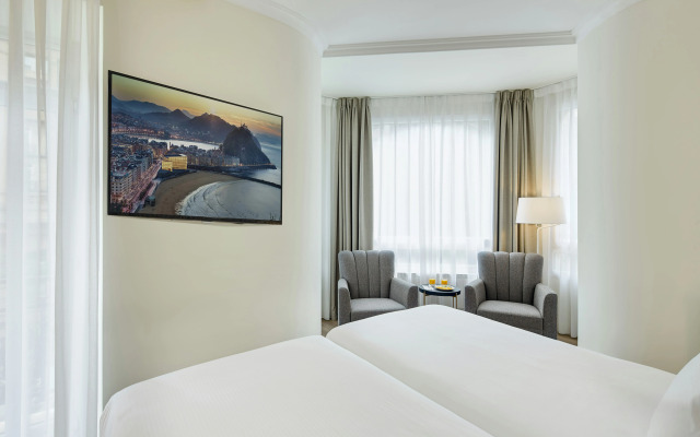 Отель Sercotel Hotel Europa
