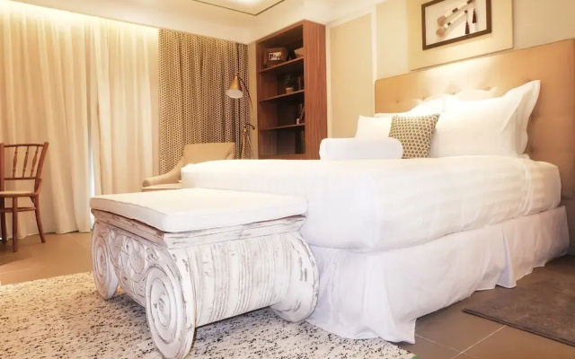 Studio Tropical Modern Living At Kemang Village