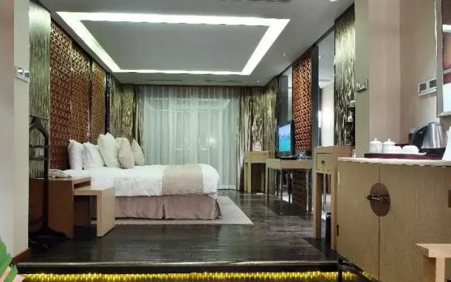 Taihu Golf Hotel