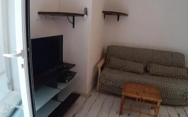 CAMERE private