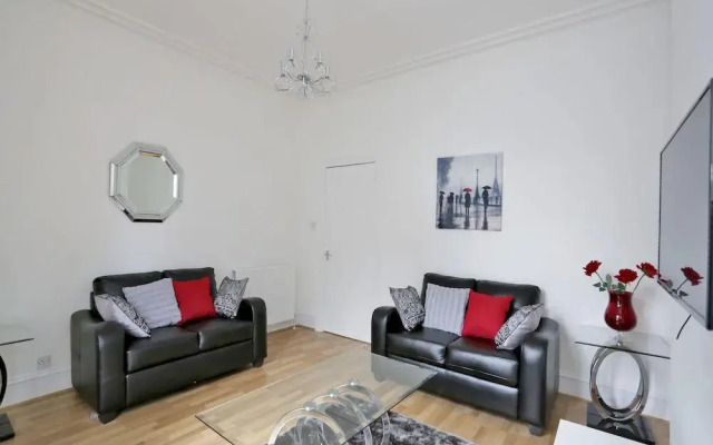 Virtue Apartments - the Grove