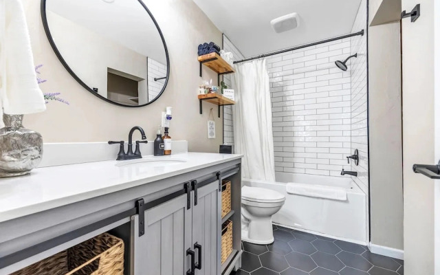 Newly Renovated - Walking Distance to Pier