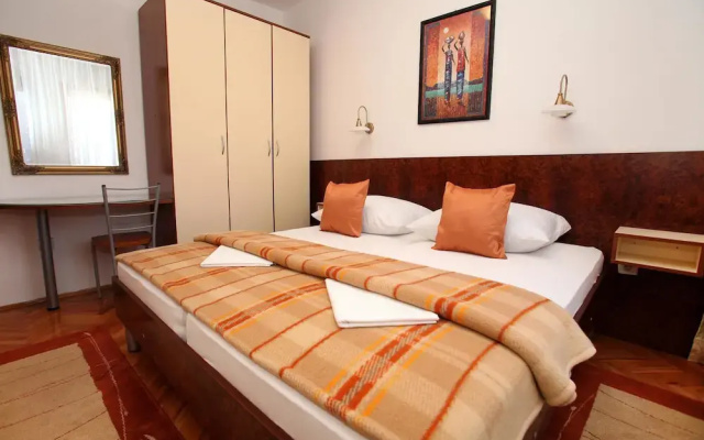 Apartment Ivan / Three Bedroom A1