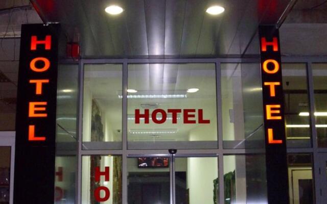 Отель Alabin Central Болгария, София - отзывы, цены и фото номеров - забронировать отель Alabin Central онлайн вид на фасад