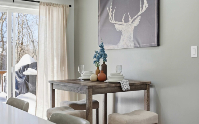 Amenity-filled Retreat by Jfbb-pickleball-gameroom