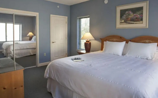 Waterside by Spinnaker Resorts