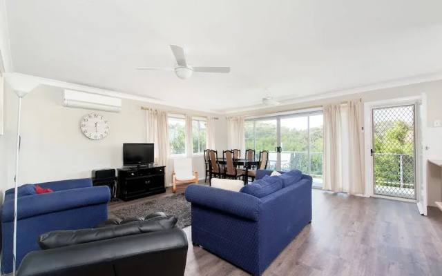 Surfair, Unit 1/24 Marine Drive