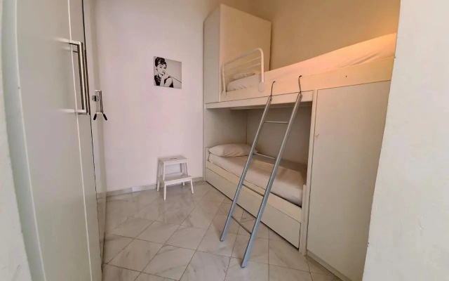 Casa Cici a 50 Mt Dal Mare Nel Budello di Finale