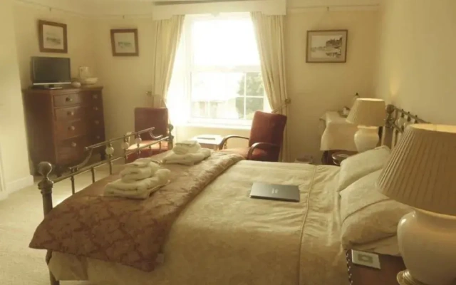 Clotworthy House Bed & Breakfast