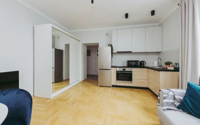 ShortStayPoland Wiejska B42