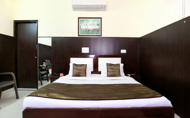 OYO 6939 Hotel Aashiana