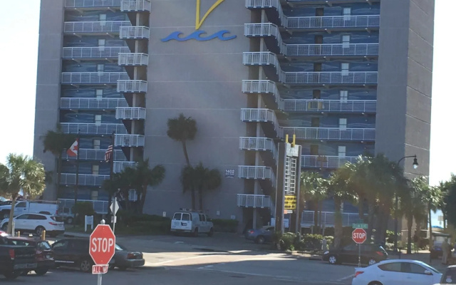 Yachtsman Ocean Front Resort
