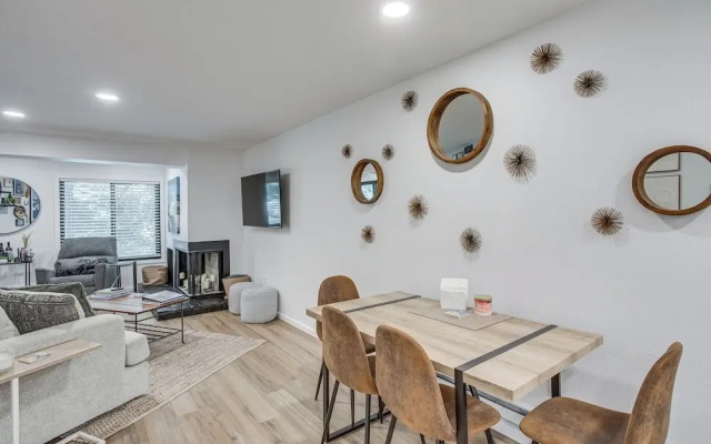 Remodeled Vail Condo w/ Hot Tub Access!