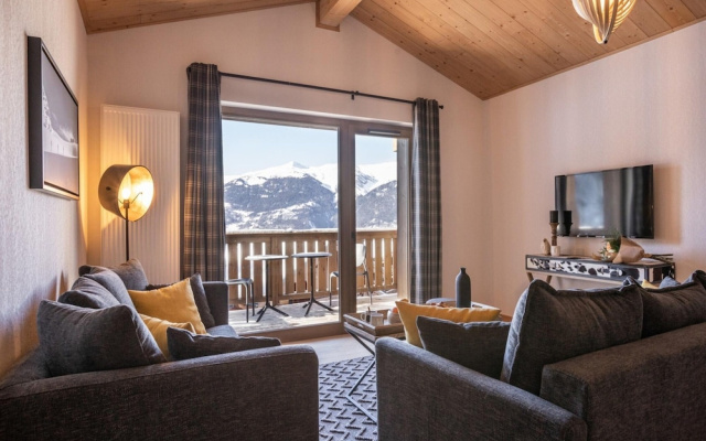 Apartment in Alps With Views